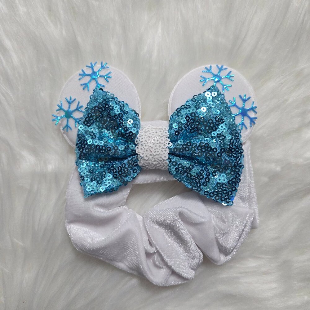 Disney Frozen/Snowflake Scrunchie